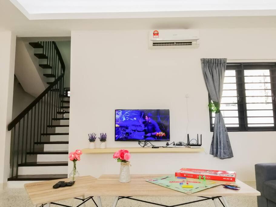 Photo of Livingroom in Taman P Ramlee
