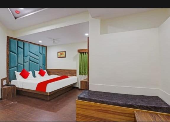 Photo of Bedroom in Navarangpura Gam