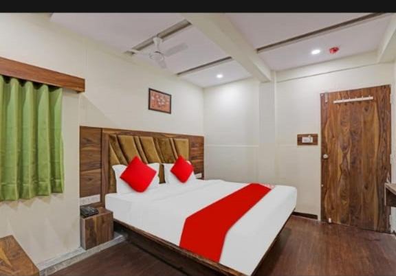 Photo of Bedroom in Navarangpura Gam