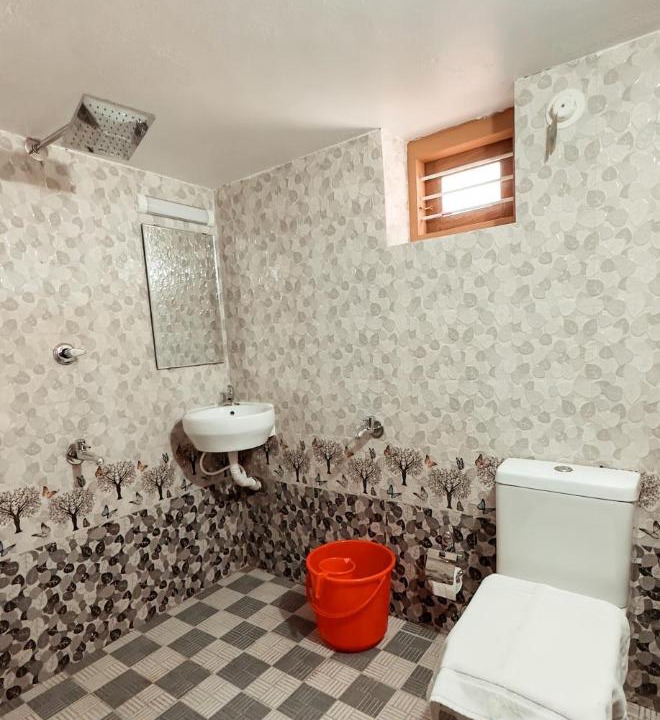 Photo of Bathroom in Munroe Island