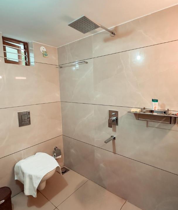 Photo of Bathroom in Munroe Island