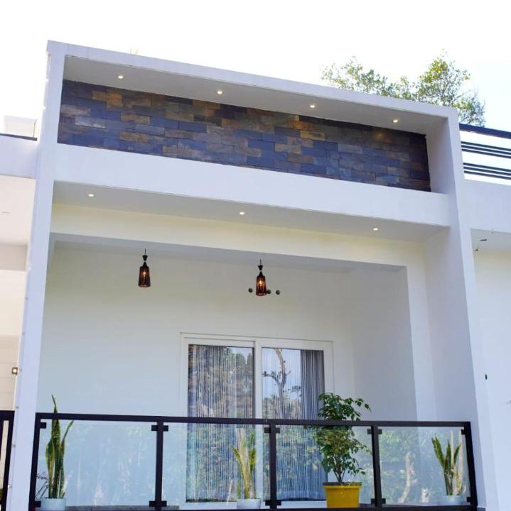 Photo of Buildings in Thekkady