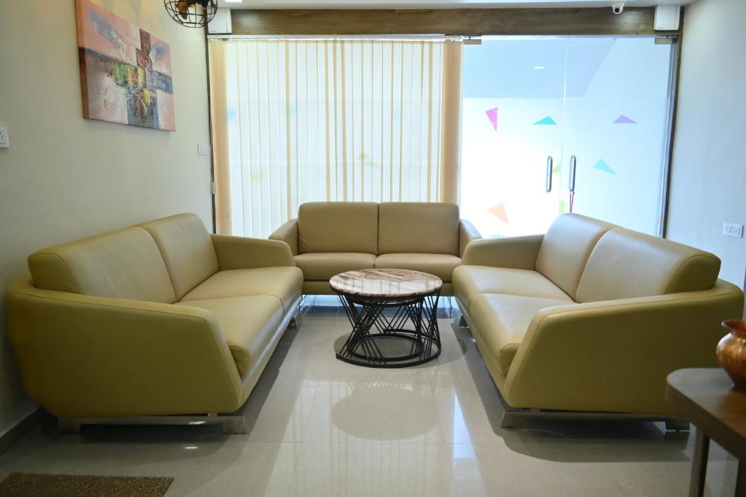Photo of Livingroom in Bodakdev