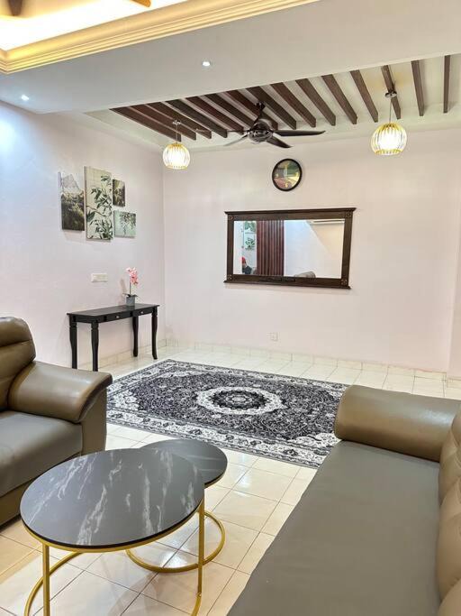 Photo of Livingroom in Seksyen 7