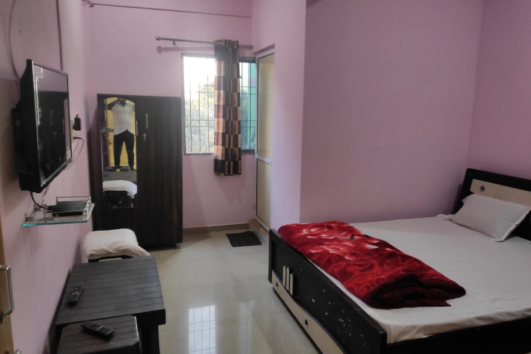 Photo of Bedroom in Rajpipla