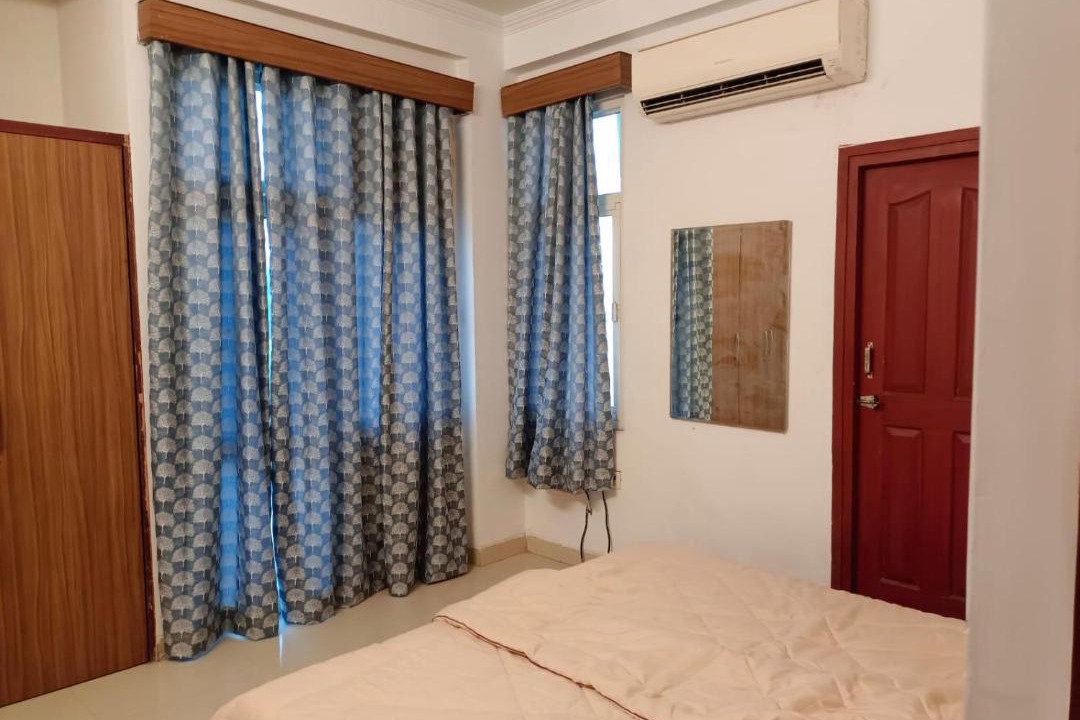 Photo of Bedroom in Auli