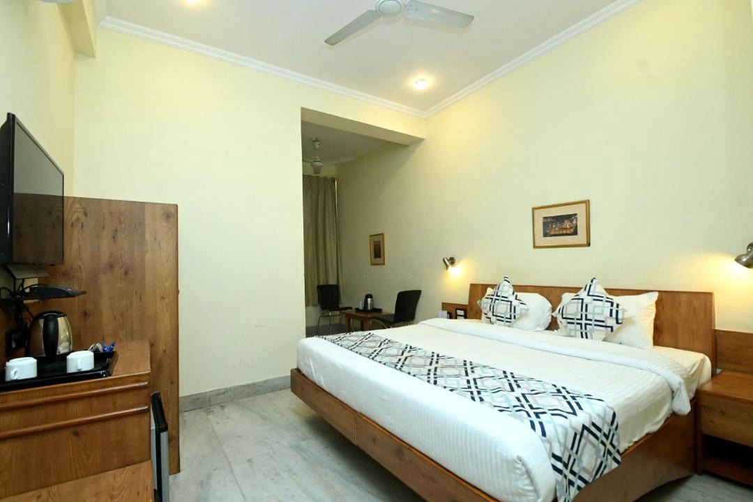 Photo of Bedroom in Tonk Road