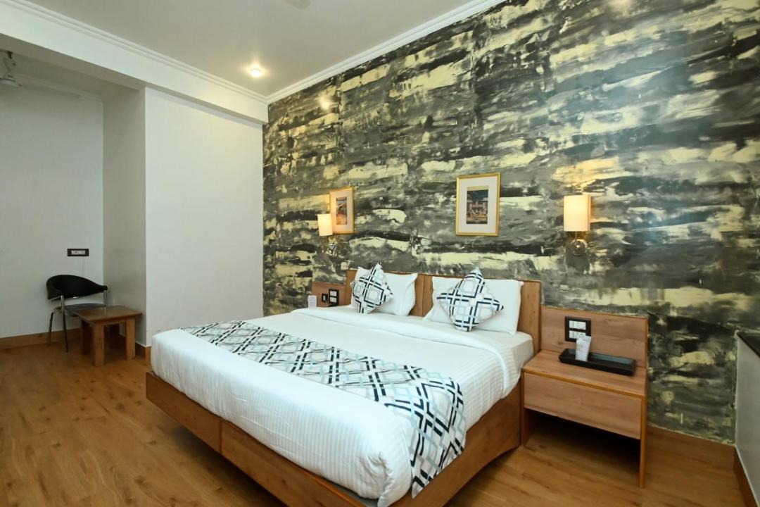 Photo of Bedroom in Tonk Road