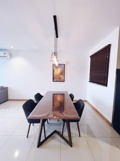 Photo of Livingroom in Kampung Kerinchi
