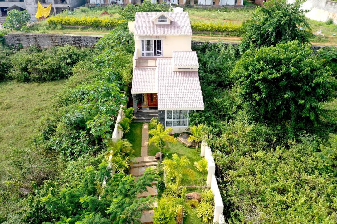 Photo of Buildings in Yelagiri