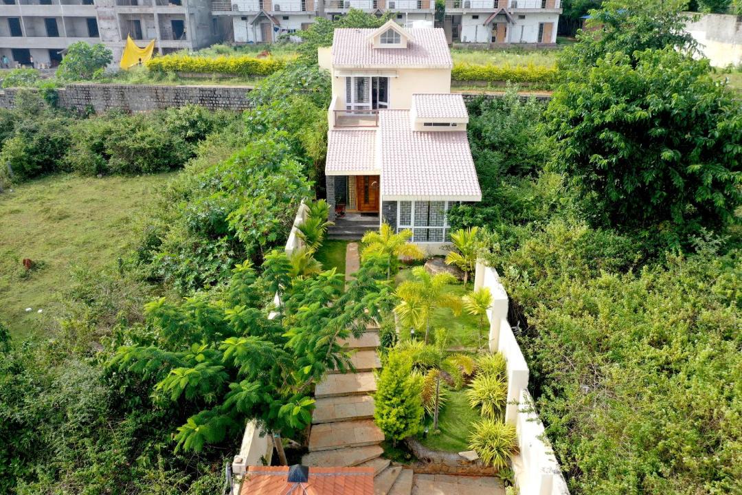 Photo of Buildings in Yelagiri