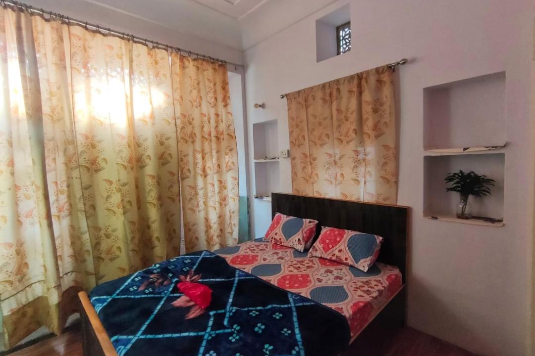 Photo of Bedroom in Pink City