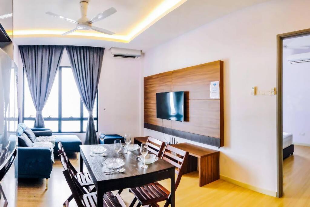 Photo of Livingroom in Usj 1