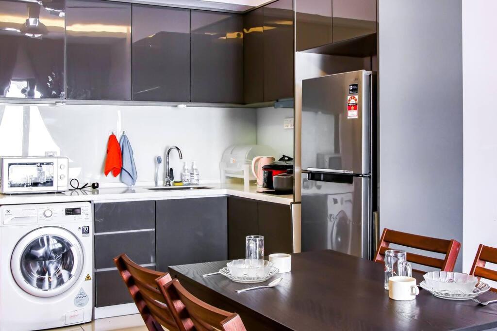 Photo of Kitchen in Usj 1