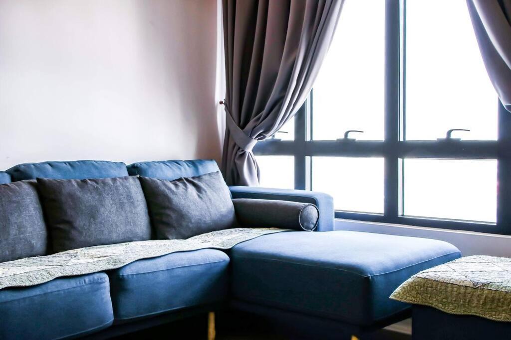 Photo of Livingroom in Usj 1