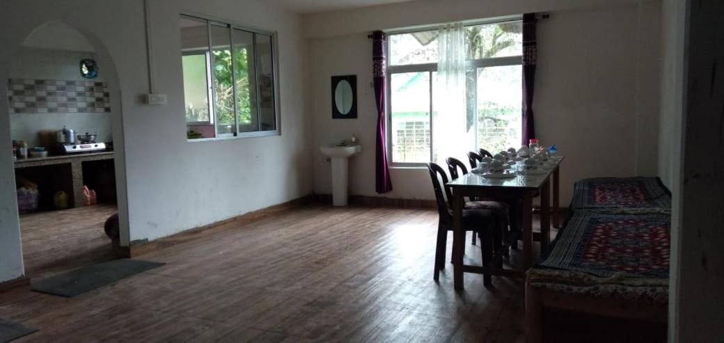 Photo of Livingroom in Rishop