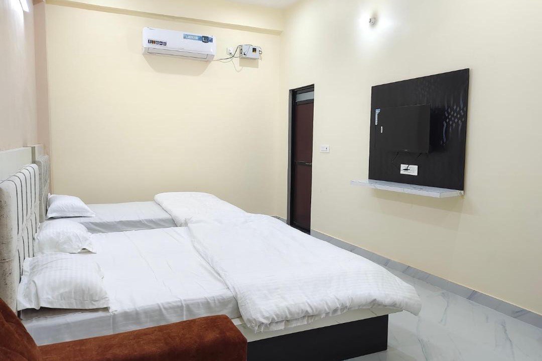 Photo of Bedroom in Naugarh