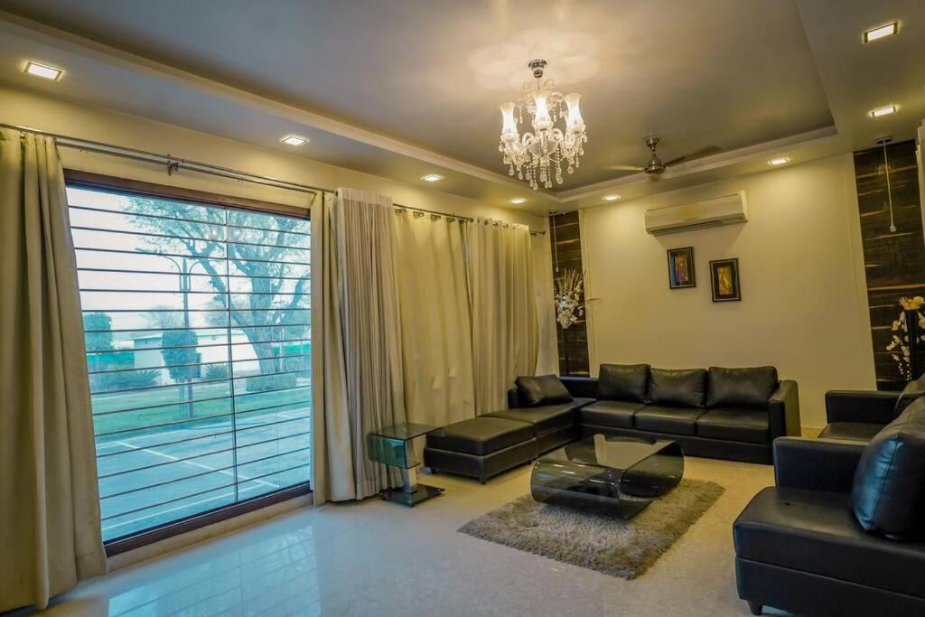 Photo of Livingroom in Jamwa Ramgarh