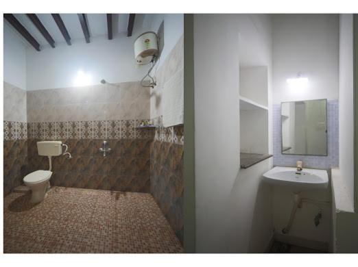Photo of Bathroom in White Town