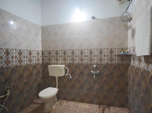 Photo of Bathroom in White Town