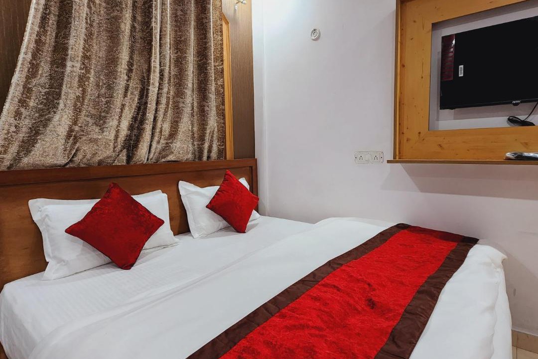 Photo of Bedroom in Dariyaganj