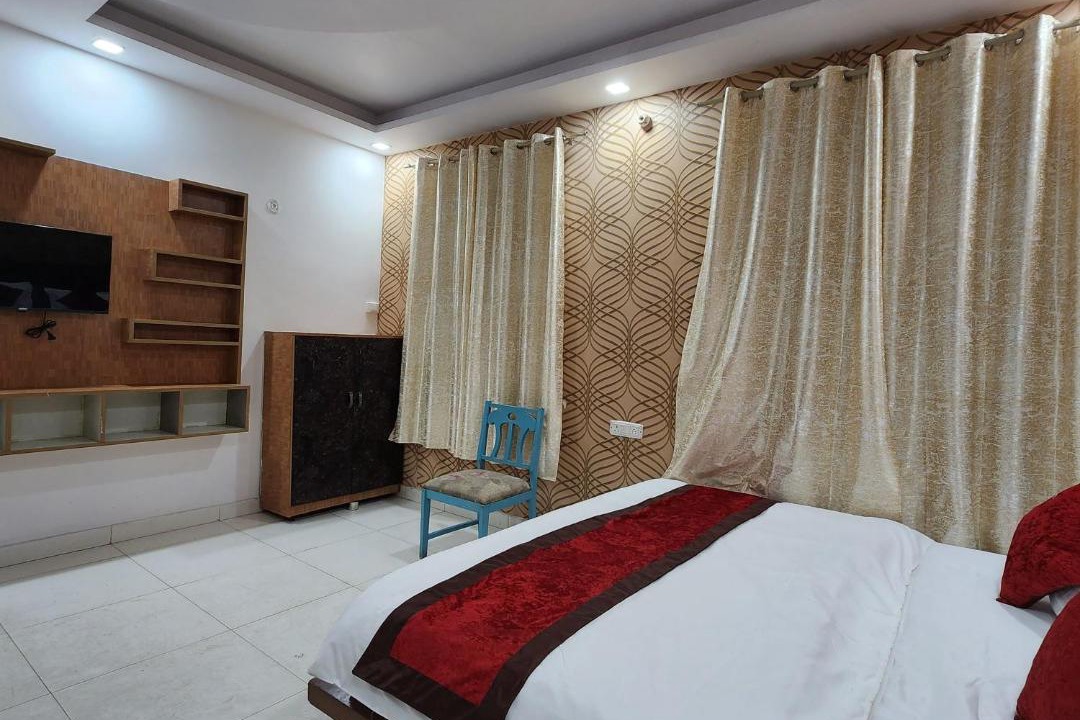 Photo of Bedroom in Dariyaganj
