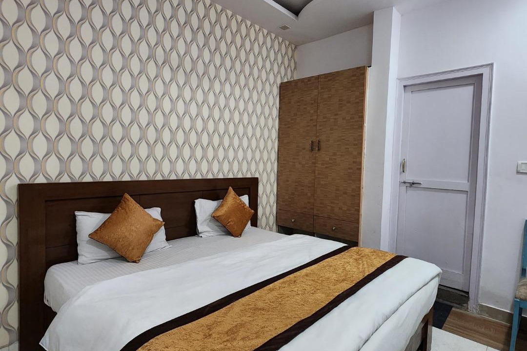 Photo of Bedroom in Dariyaganj