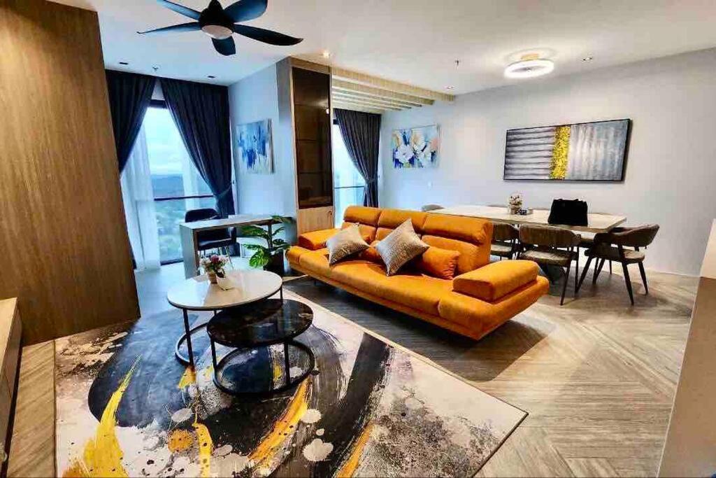Photo of Livingroom in Tropicana