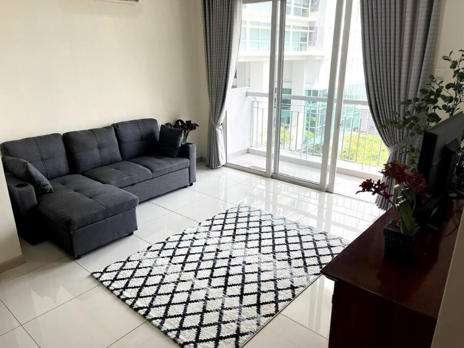Photo of Livingroom in Seksyen 13
