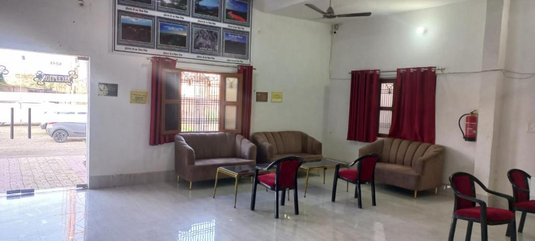 Photo of Livingroom in Robertsganj