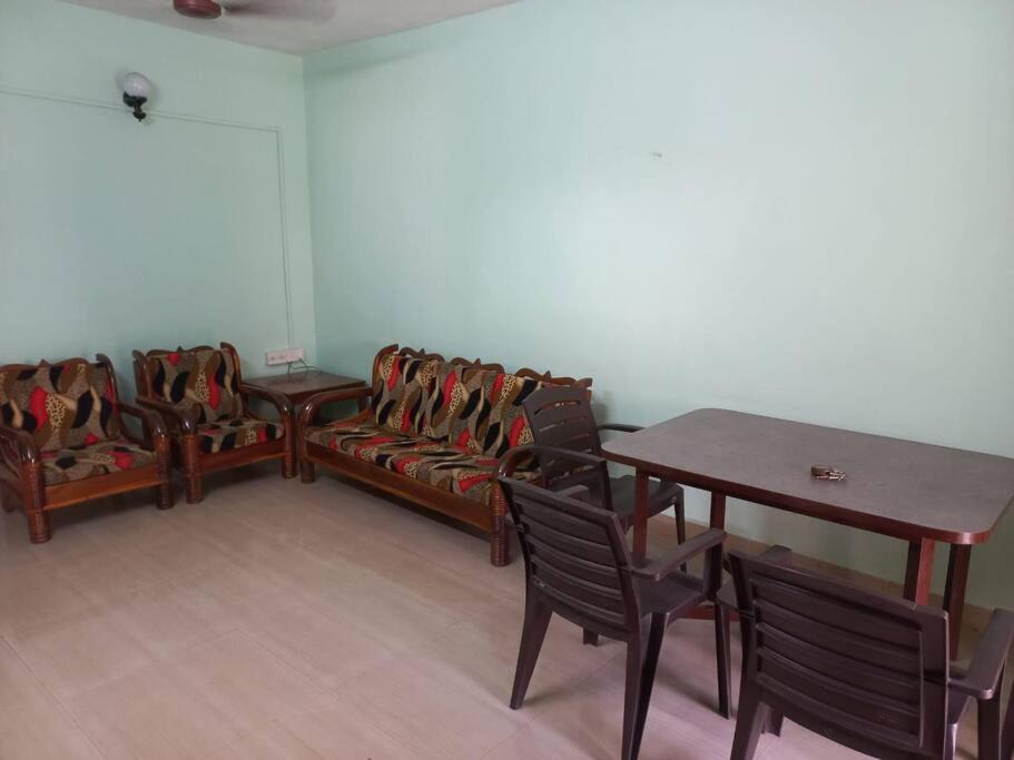 Photo of Livingroom in Caranzalem