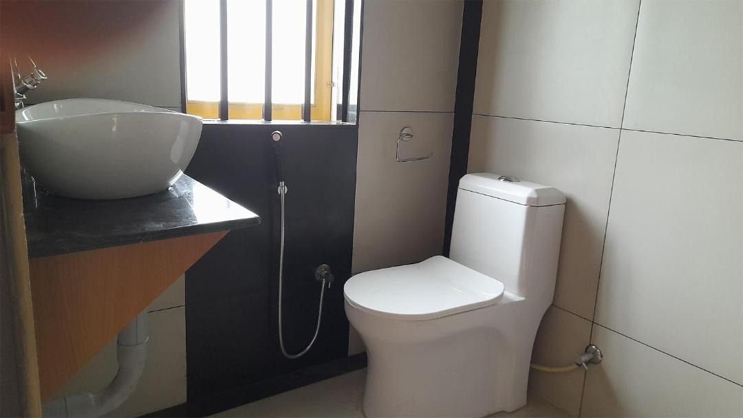 Photo of Bathroom in Ponmundi