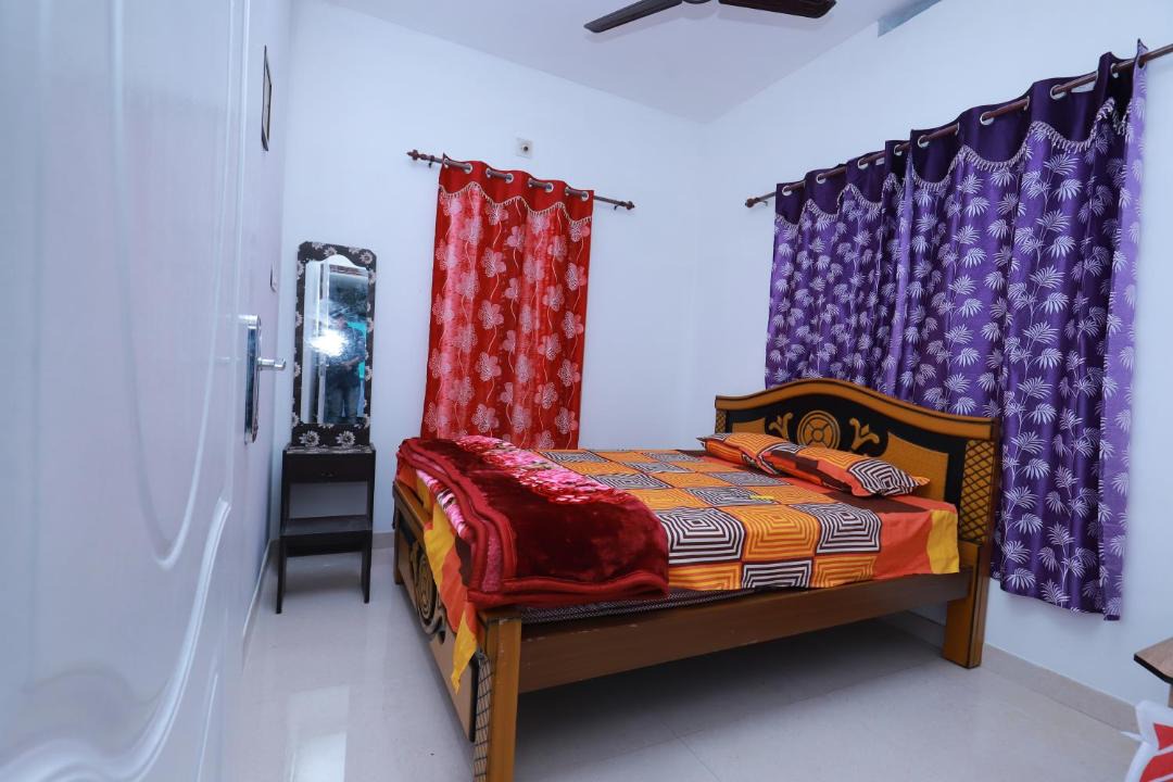 Photo of Bedroom in Kannan Devan Hills