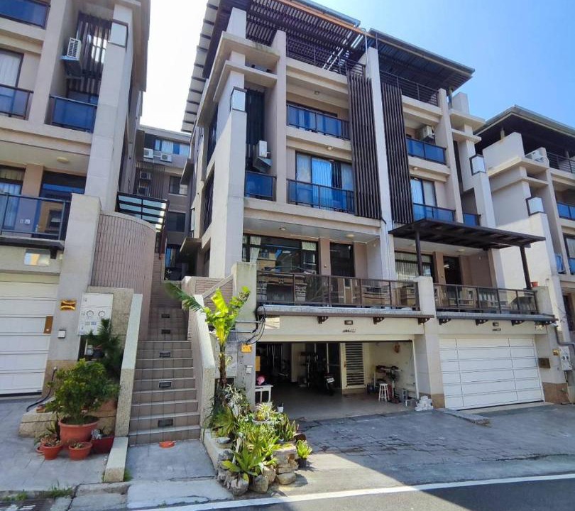 Photo of Buildings in Miaoli
