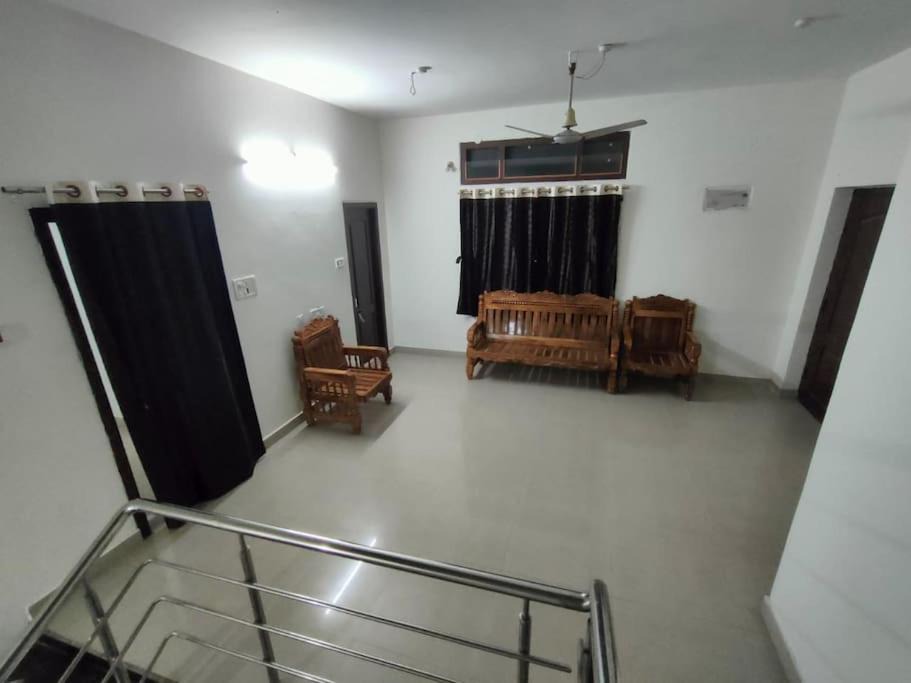 Photo of Livingroom in Karimnagar