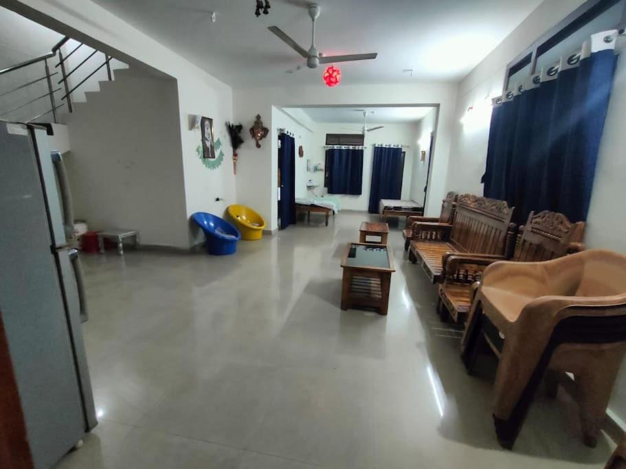 Photo of Livingroom in Karimnagar