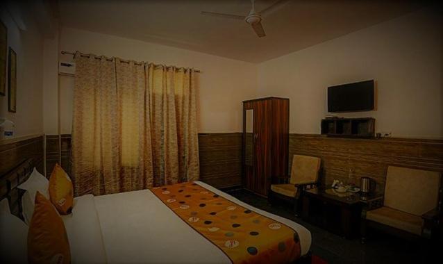Photo of Bedroom in Sector 70