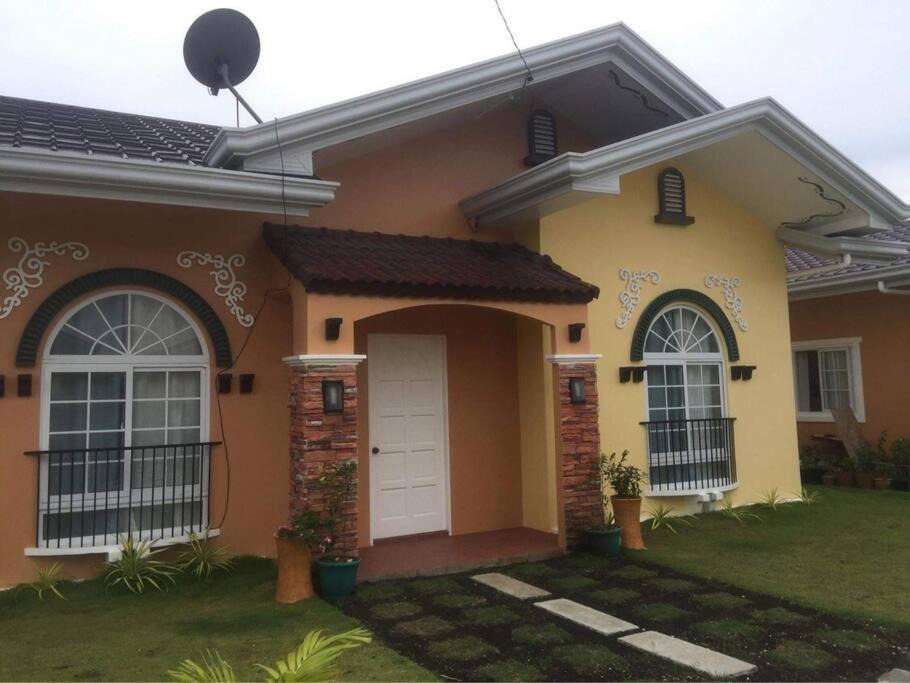 Photo of Buildings in Dao