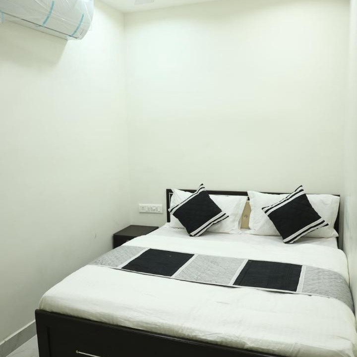 Photo of Bedroom in Ahmedabad