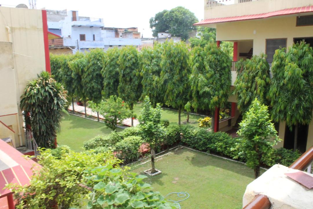 Photo of Buildings in Varanasi