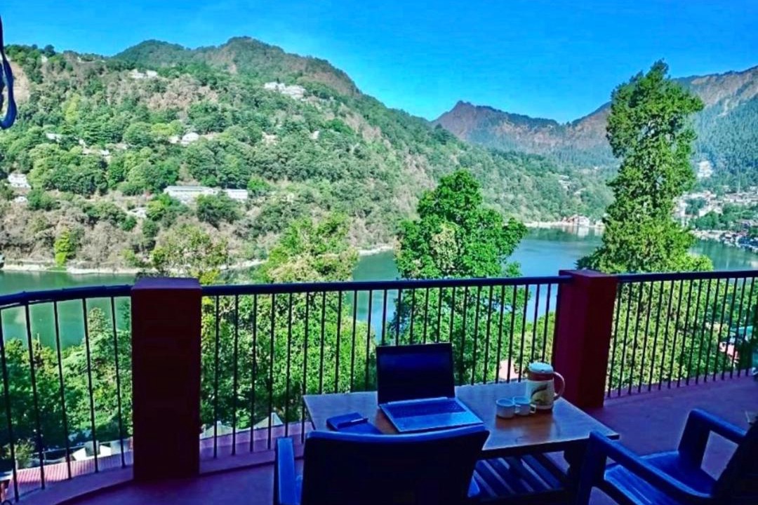 Photo of Patio Balcony in Mallital