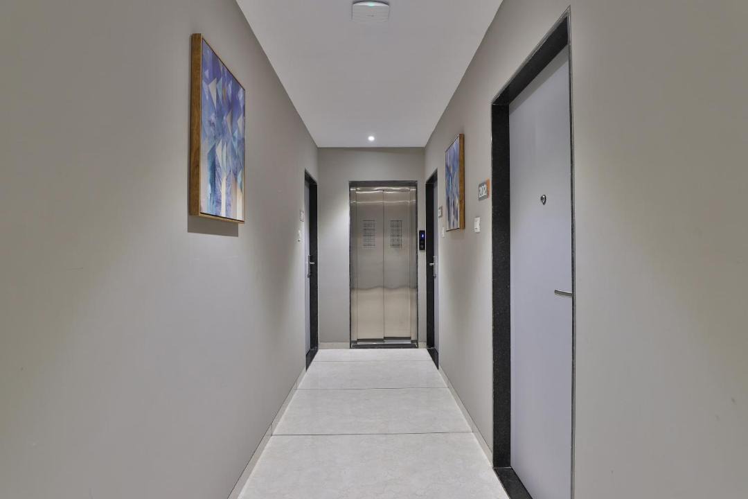 Photo of Bedroom in Surat