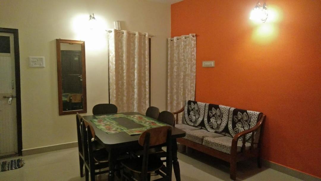 Photo of Livingroom in Adyar