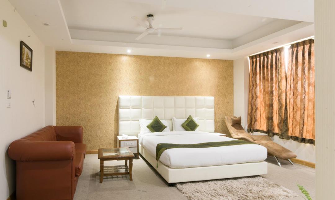Photo of Bedroom in Sector 70