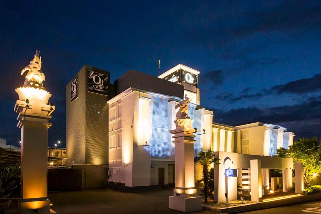 Photo of Buildings in Nishi Ward