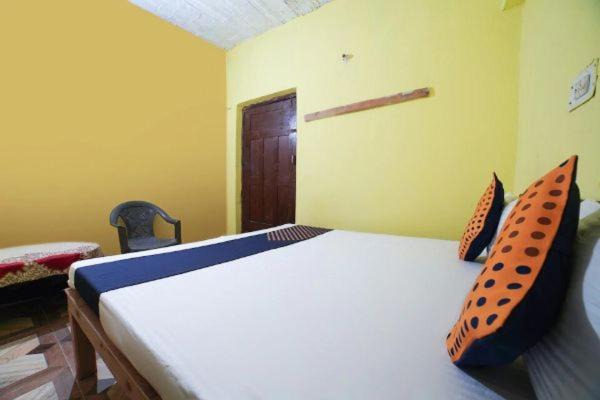 Photo of Bedroom in Chamoli