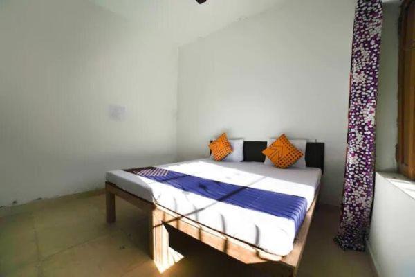Photo of Bedroom in Chamoli
