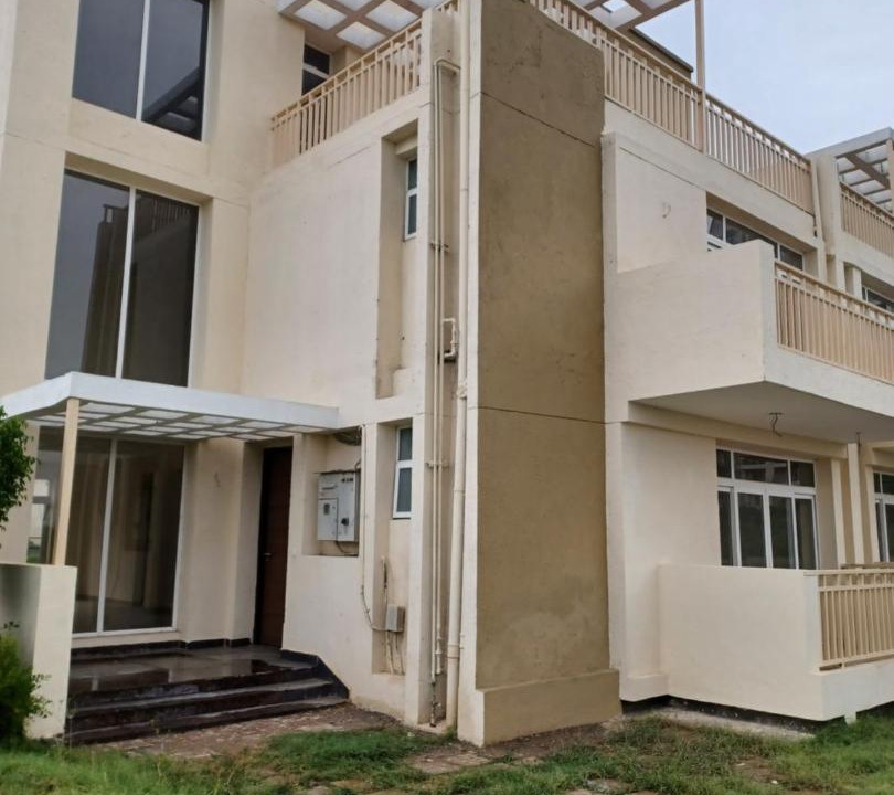 Photo of Buildings in Gurugram