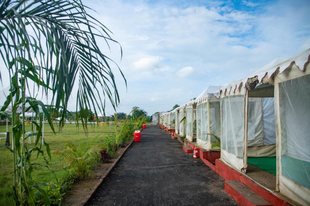 Photo of Buildings in Tilakwada
