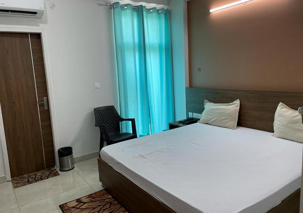 Photo of Bedroom in Khatu